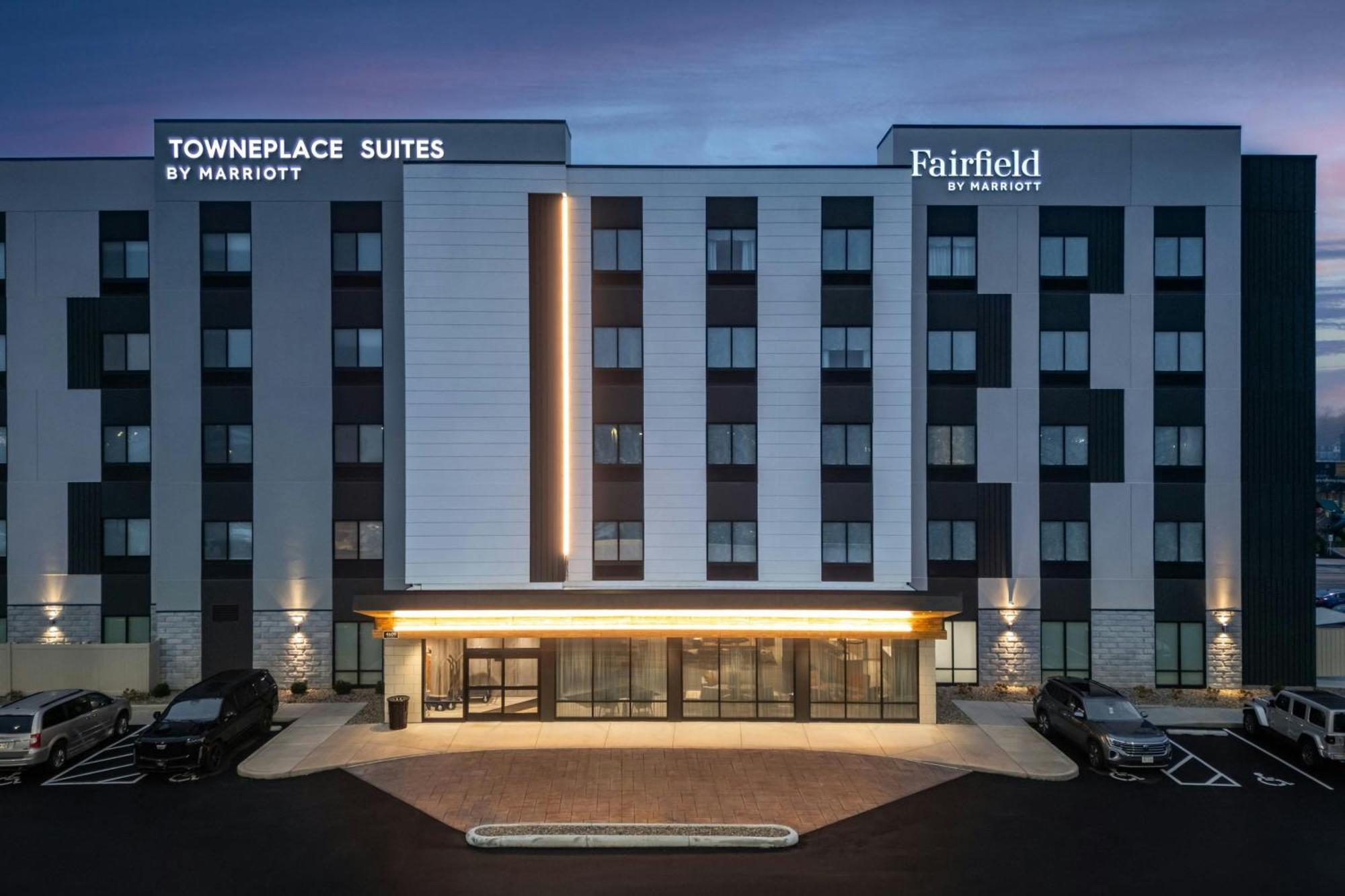 Fairfield By Marriott Inn & Suites Cincinnati Oakley Exterior photo