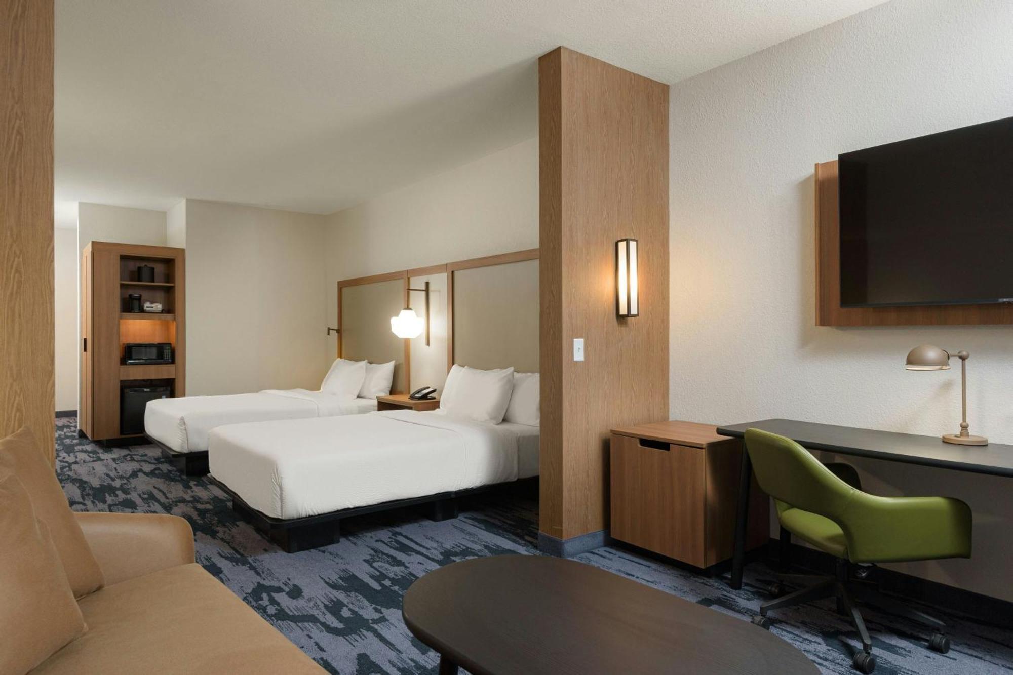 Fairfield By Marriott Inn & Suites Cincinnati Oakley Exterior photo